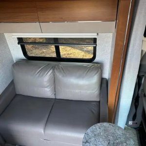 2016 Winnebago NAVION 24V