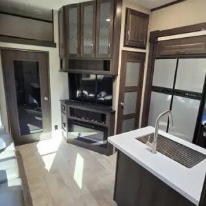 2021 Grand Design MOMENTUM G-CLASS 320G