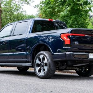 2022 Ford F-150 Lightning Platinum