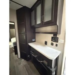 2018 Keystone IMPACT 3216