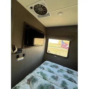 2019 Thor Motor Coach FOUR WINDS 26B