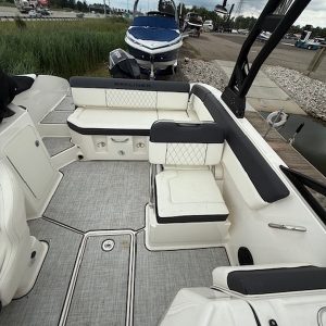2024 Bayliner DX2200