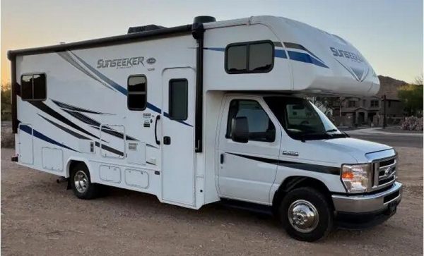 2021 Forest River SUNSEEKER 2500TS