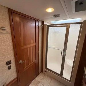 2011 Winnebago ELLIPSE 42QD