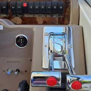 2003 Regal Commodore 4260