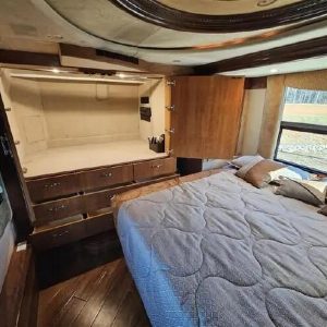 2005 Liberty Coach XL 2 SLIDE