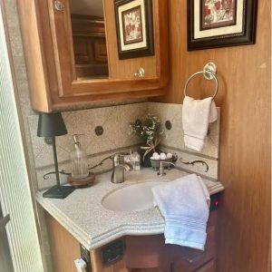 2011 Tiffin Motorhomes PHAETON 40 QTH