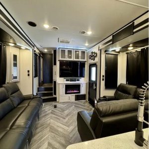 2022 Heartland Cyclone 4005