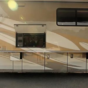 2011 Winnebago ELLIPSE 42QD
