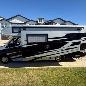 2025 Forest River SUNSEEKER 2400T