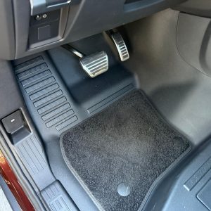 2025 Land Rover Defender 110 P400 Sedona Edition