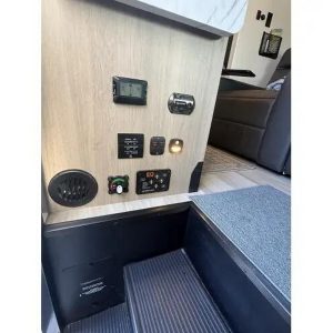 2025 Forest River SUNSEEKER 2400T