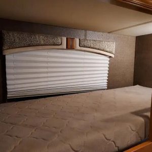 2017 Thor Motor Coach PALAZZO 33 3