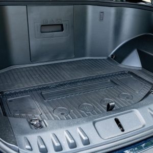 2022 Ford F-150 Lightning Platinum