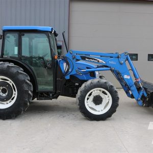 2005 NEW HOLLAND TN70SA