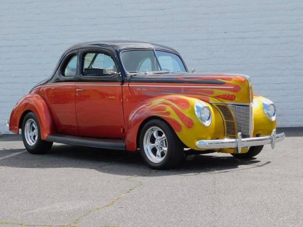 1940 Ford Deluxe Business Coupe