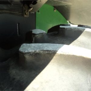 2004 John Deere 6220 Tractor